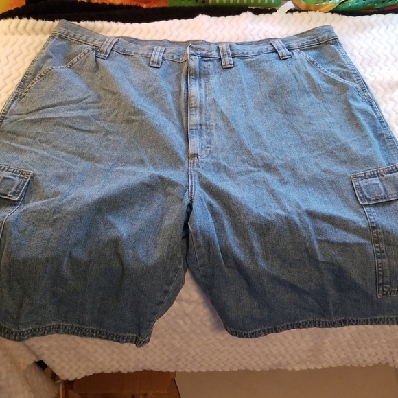 44 inch waist cargo shorts